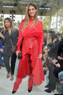 PEOPLE - Promis an der Fashion Week in Paris (weitere Bilder)