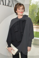 PEOPLE - Promis an der Fashion Week in Paris (weitere Bilder)