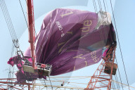 NEWS - Unglück in 70 Meter Höhe: Heißluftballon in Strommast