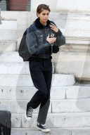 PEOPLE - Promis in Paris während der Fashion Week 