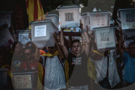 NEWS - Ausschreitungen bei Protesten in Barcelona