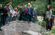 PEOPLE - Kate die Herzogin von Cambridge besucht die Sayers Croft Forest School