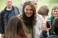 PEOPLE - Kate die Herzogin von Cambridge besucht die Sayers Croft Forest School