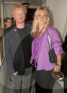 PEOPLE - Kate Moss besucht die Chris Levine Ausstellung in London