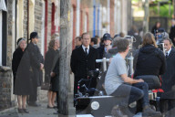 PEOPLE - Die Dreharbeiten zu The Crown laufen auf Hochtouren