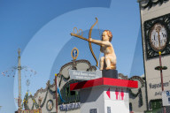 FEATURE - Oktoberfest in München