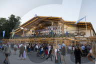 FEATURE - Oktoberfest in München