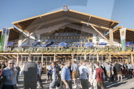 FEATURE - Oktoberfest in München