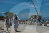 NEWS - Indonesien: VerwÃ¼stung nach Erdbeben und Tsunami auf Sulawesi