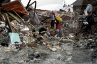 NEWS - Indonesien: VerwÃ¼stung nach Erdbeben und Tsunami auf Sulawesi (weitere Bilder)