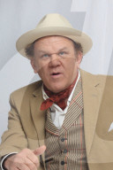 PORTRAIT - John C. Reilly