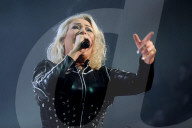 PEOPLE - On Stage: Stars rocken die Bühne