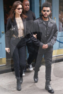 PEOPLE - Bella Hadid feiert mit The Weeknd ihren 22. Geburtstag in New York