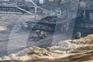 REPORTAGE - Bilder vom Tagebau Hambach (Archiv)