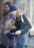 EXKLUSIV - Nach Heilung von Brustkrebs: Marcia Cross in Malibu unterwegs 