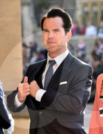 PEOPLE - Hochzeit in Windsor: Die Hüte fliegen durch die Strassen