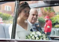 PEOPLE - Hochzeit in Windsor: Prinzessin Eugenie auf dem Weg in die Kirche
