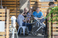 EXKLUSIV - Rachel McAdams mit dem Nachwuchs in Los Feliz unterwegs