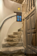 FEATURE - Vermieterportal Airbnb bietet Übernachtungen im Mittelalterschloss Old Rowallan Castle in der britischen Grafschaft Ayrshire an