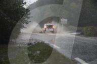 NEWS - Frankreich: Überschwemmungen nach heftigen Regenfällen