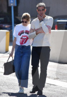PEOPLE - Selma Blair mit ihrem Freund unterwegs in Los Angeles