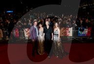 PEOPLE - Schwanger? Dakota Johnson an der 'Suspiria' Premiere in London