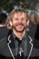 PEOPLE - Prinz William an der Premiere von 'They Shall Not Grow Old' in London