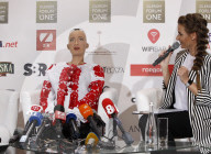 NEWS - Sophia die Roboterin zu Besuch in Kiev