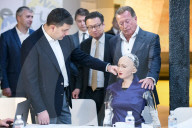 NEWS - Sophia die Roboterin zu Besuch in Kiev
