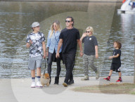 EXKLUSIV - Gavin Rosedale mit Sophia Thomalla und seinen Jungs am Balboa Lake