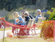 EXKLUSIV - Gavin Rosedale mit Sophia Thomalla und seinen Jungs am Balboa Lake