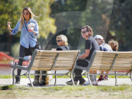 EXKLUSIV - Gavin Rosedale mit Sophia Thomalla und seinen Jungs am Balboa Lake