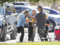 EXKLUSIV - Gavin Rosedale mit Sophia Thomalla und seinen Jungs am Balboa Lake