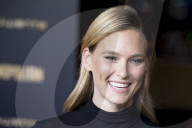 PEOPLE - Bar Refaeli stylish an der Cosmopolitan Party in Madrid