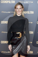 PEOPLE - Bar Refaeli stylish an der Cosmopolitan Party in Madrid