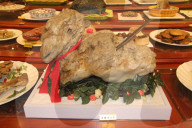 FEATURE - Leckeres aus Stein und Jade im Museum in Hami