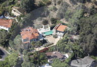 EXKLUSIV - Neues Haus: Justin Bieber schaut sich das Anwesen von Rihanna an