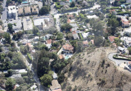 EXKLUSIV - Neues Haus: Justin Bieber schaut sich das Anwesen von Rihanna an