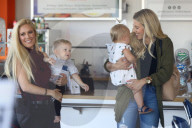 PEOPLE - Promis schleppen ihre Kinder