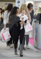 PEOPLE - Promis schleppen ihre Kinder