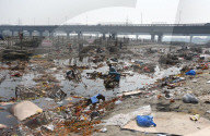 NEWS - Indien: Fluss Jamuna leidet nach Durga-Puja-Festival massiv