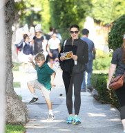 PEOPLE - Jennifer Garner und Energiebündel Samuel unterwegs