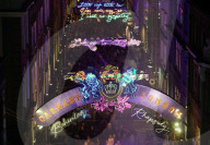 PEOPLE - 'Bohemian Rhapsody' an der Carnaby Street in London