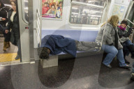 NEWS - New Yorker Metro will gegen liegende Obdachlose vorgehen