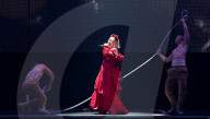 PEOPLE - Christina Aguilera live in Oakland