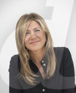 PORTRAIT - Jennifer Aniston