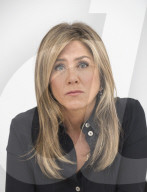 PORTRAIT - Jennifer Aniston