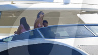 EXKLUSIV - DJ Khaled macht mit der Familie Ferien auf einer Jacht bei Miami Beach