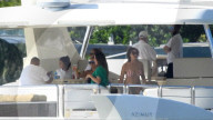 EXKLUSIV - DJ Khaled macht mit der Familie Ferien auf einer Jacht bei Miami Beach