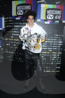 PEOPLE - Promis an der Moschino x H&M Show in New York